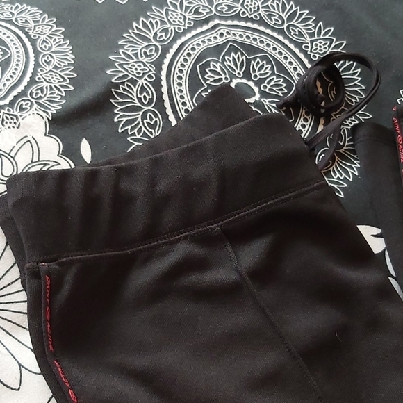 DKNY Active stretchy black pants - Picture 8 of 8